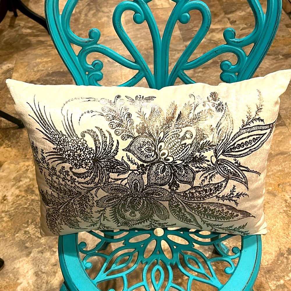 NWT Nourism 11” x 18” Metallic Taupe Pillow